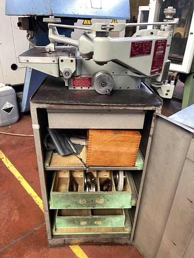 Ottime Rettifica Tangenziale JONES & SHIPMAN 1400