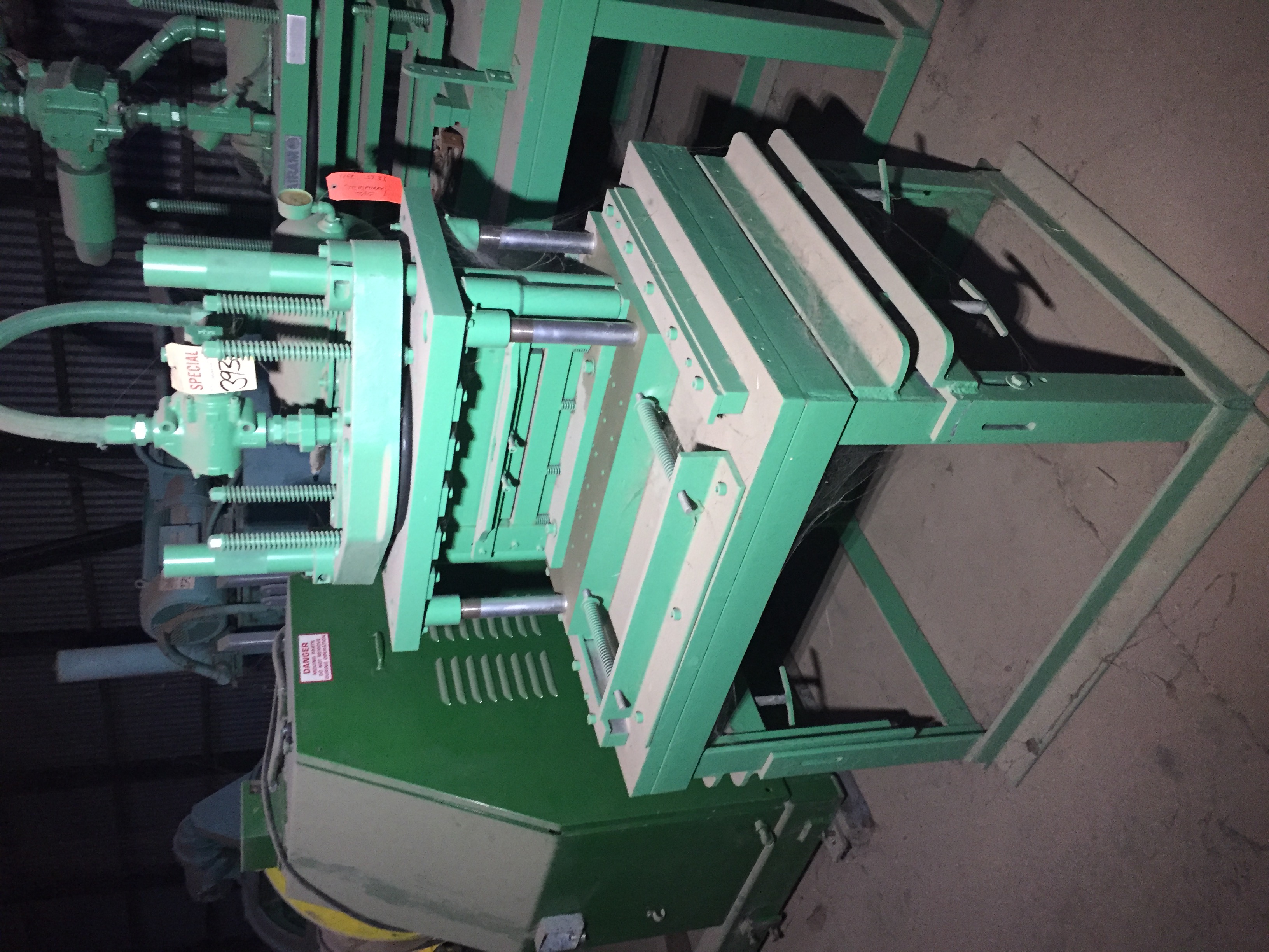 Used 7 Ton Airam 2 Post Cut-Off Press