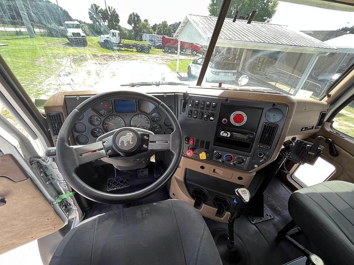 Used 2007 MACK CV713 Granite Roll-Off Truck