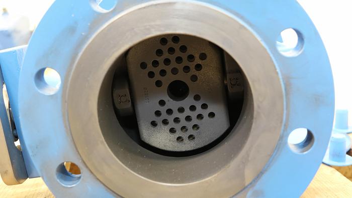 Used Metso Q-RECA04DJJST 4" Vee Ball Valve With Q-Trim Technology #44602