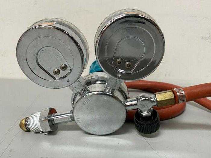 Used Airgas 100-1-580-V General Purpose Compressed Gas Regulator Max Inlet 3000 PSIG
