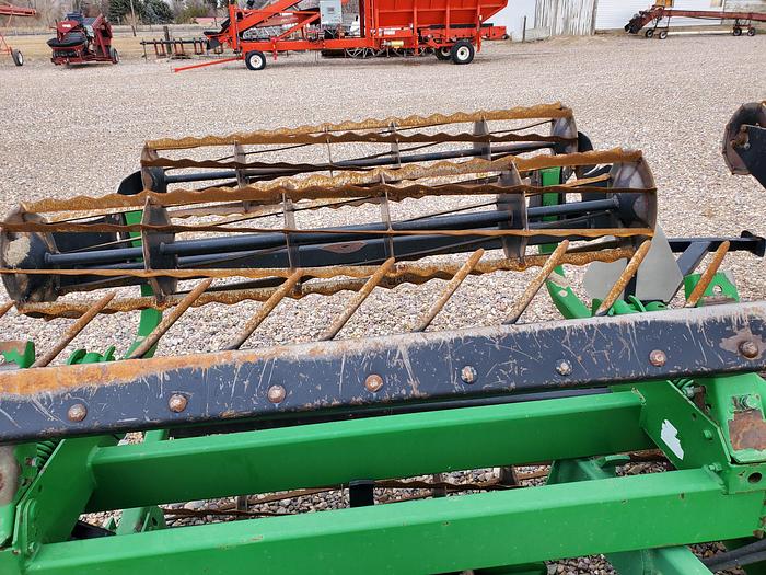 Used 22' Unverferth Crumbler