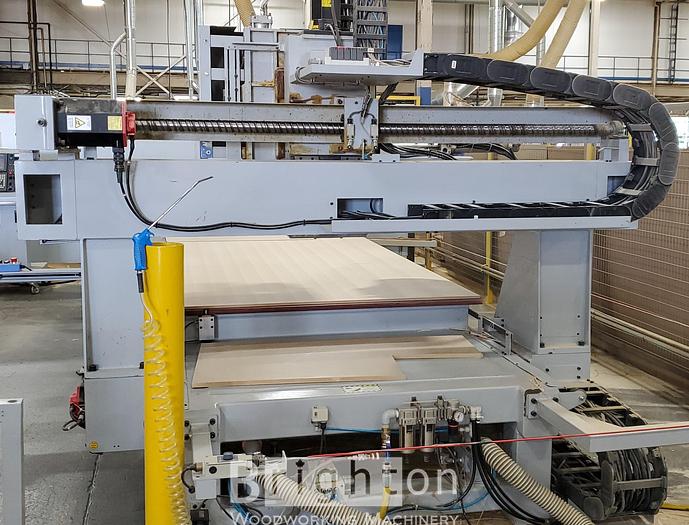 Used 2007 Heian EG-231PBMC - 1637 used CNC