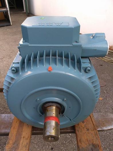 Explosionsgeschützter Asychnron Drehstrommotor eMBT 225 M-2, EE x eIIT 3, ABB, 31 KW, neuwertig