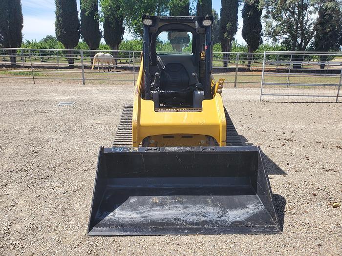 Used 2008 CAT 247B2