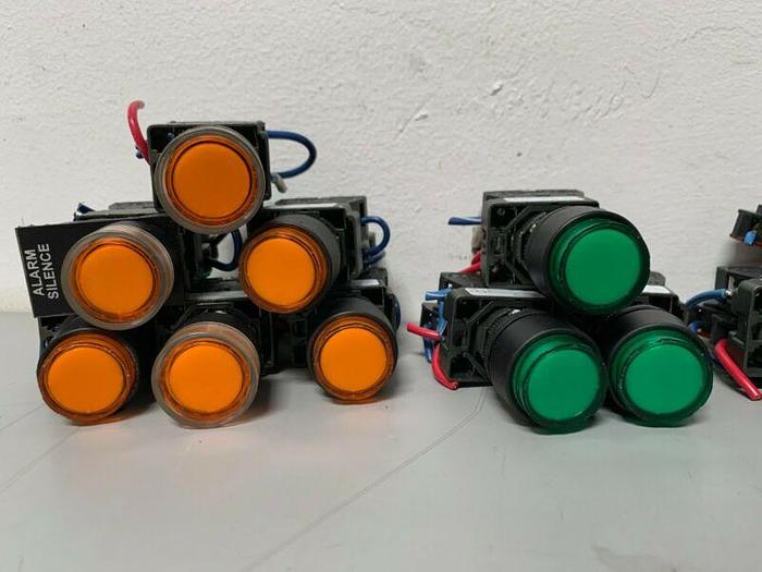 Used Allen-Bradley 800E-2D0 Series. A Push Button 600V