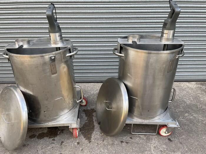 Used ROBOT COUPE BLENDER WITH TANK