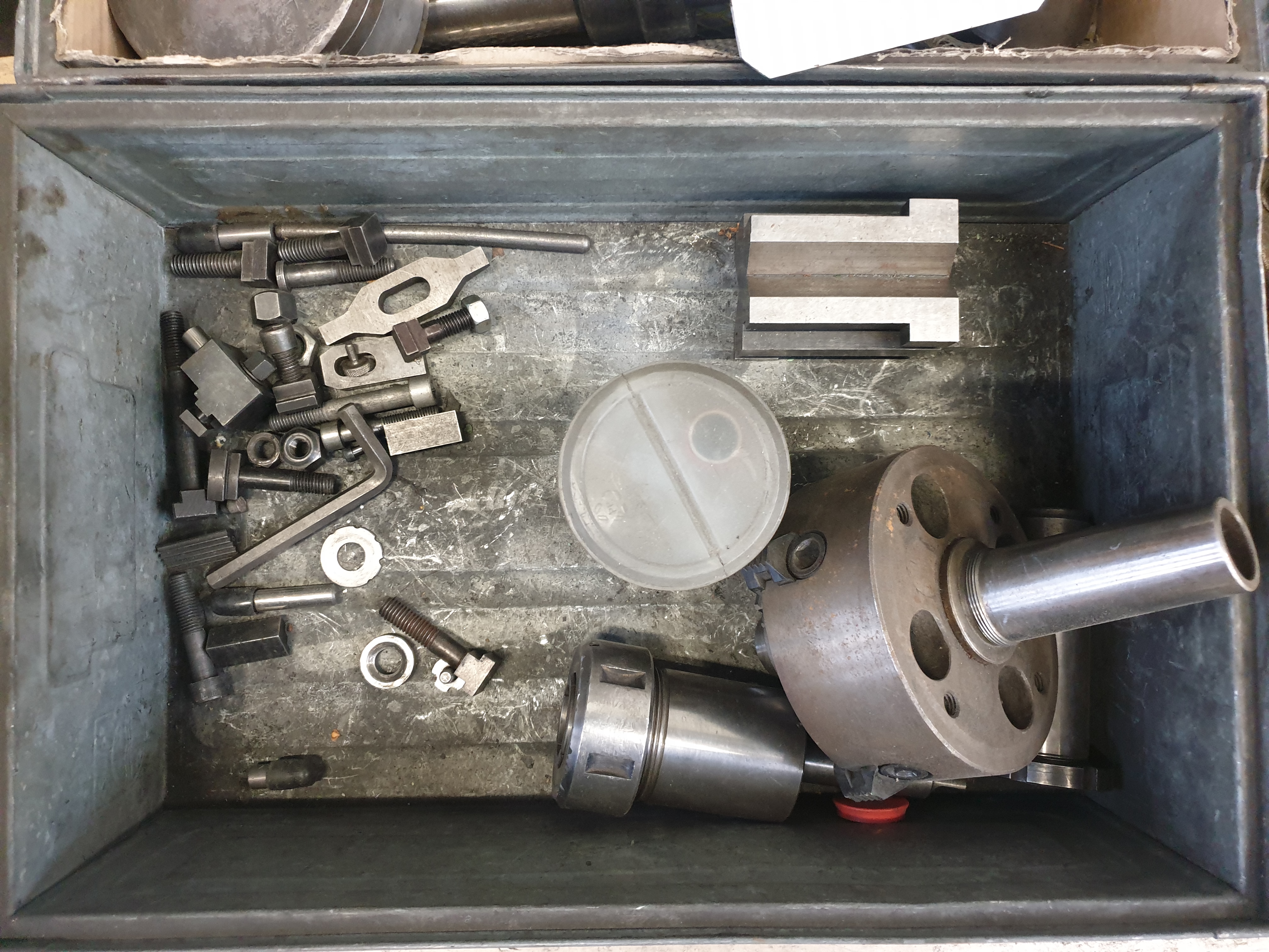 Used Schutte WU32 - Grinding - 1983