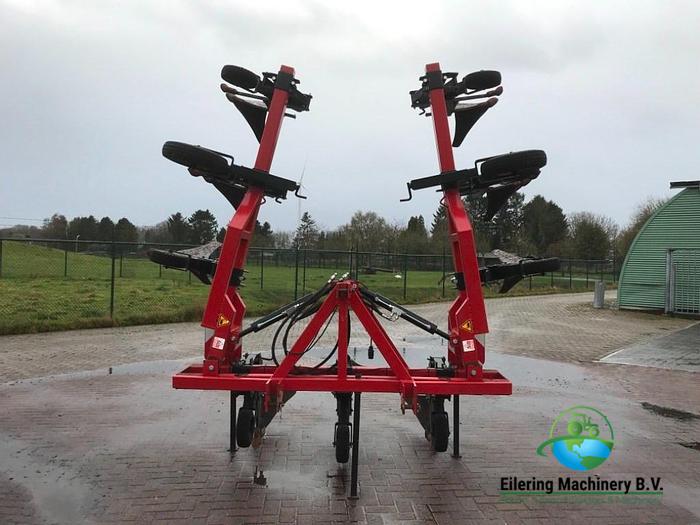 Used SLM AANAARDER / OPRUGGER TE KOOP - NEDERLAND