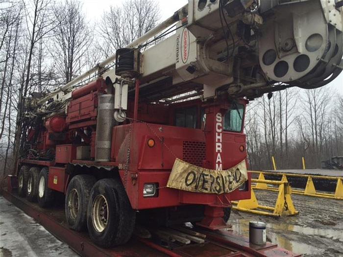 Used 2004 Schramm T130 drill rig - Range III