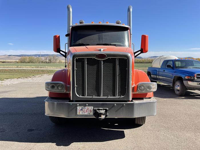 Used 2015 PETERBILT 567 SMALL BUNK HEAVY SPEC 6X4