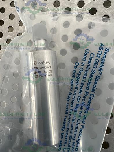 Used Swagelok SS-4CS-TW-25 Single Ended Miniature Sample Cylinder 1000 psig, 68.9 bar