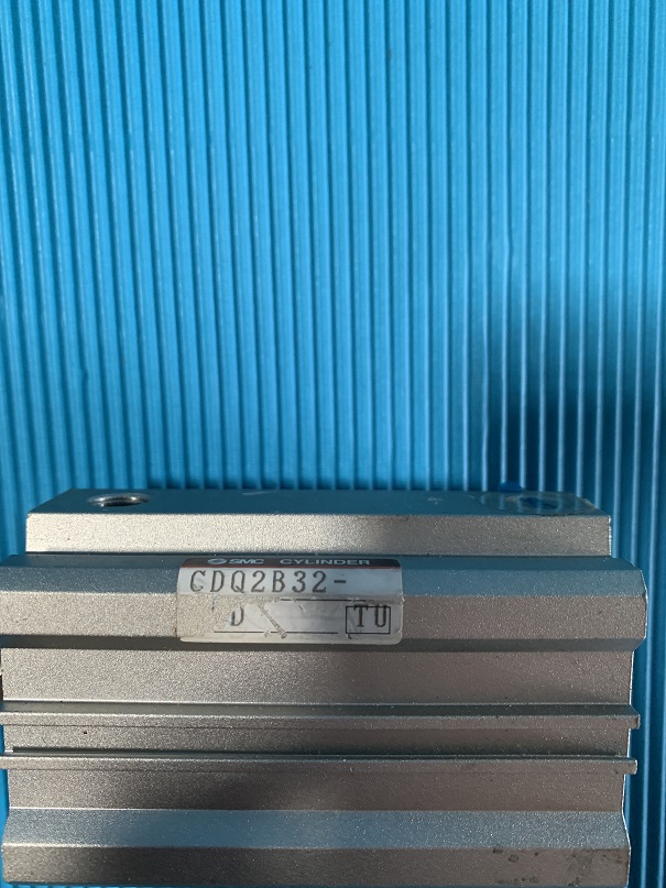 Used SMC Air Cylinder CDQ2B32-50D