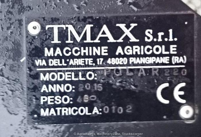 2015 TMAX POLAR 220