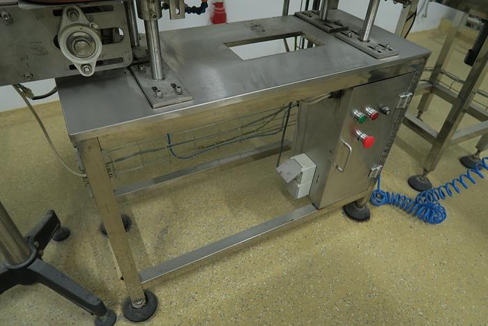 Used LIQUID FILLING LINE