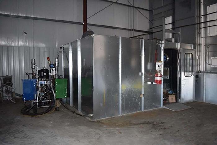 Used 2014 Col-Met Combination Spray Booth, Curing Oven & Paint Kitchen