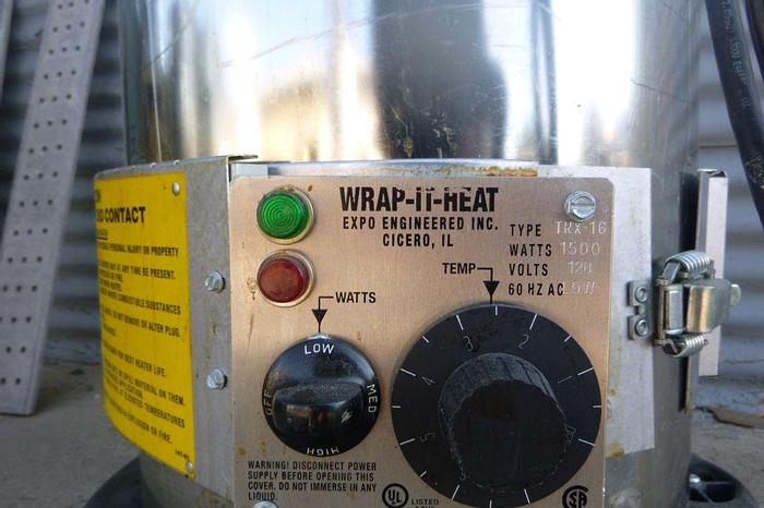 Used Tank, 15 Gallon, S/st, 110 PSI, 14" X 26.5", Binks, A #C744050