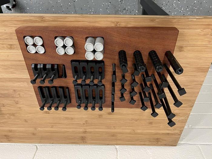 Used 2004 ZEISS Contura 7.7.6 CMM