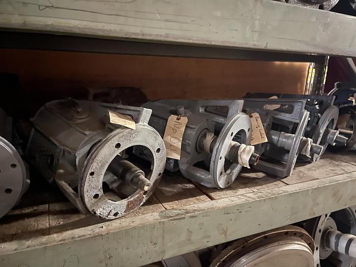 Used ASSORTED PUMP PARTS