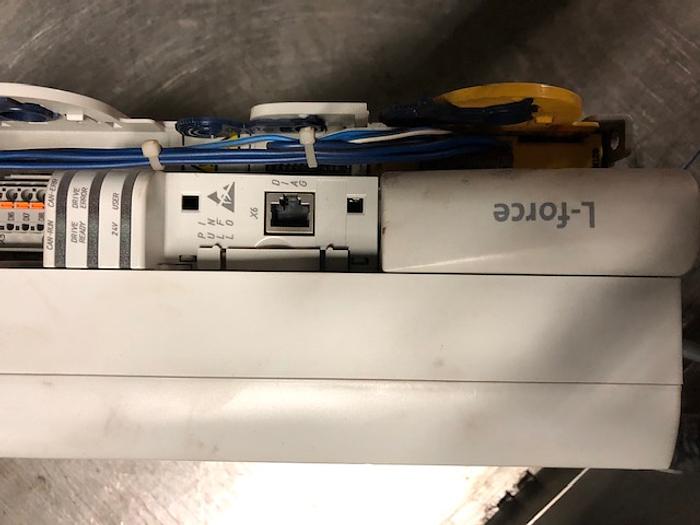 Gebraucht LENZE Servo Drives 9400