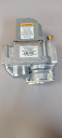 Used HONEYWELL GAS FURNACE VALVE  VR8204C3015(101)