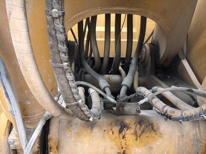 Used 1996 CAT 235D Excavator
