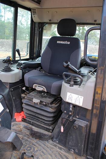 Used 2019 Komatsu  D61PX-24
