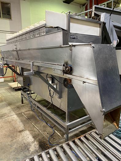 Used Newtec 2012 XBG double drop conveyor. Serial no-4949 YOM-1999