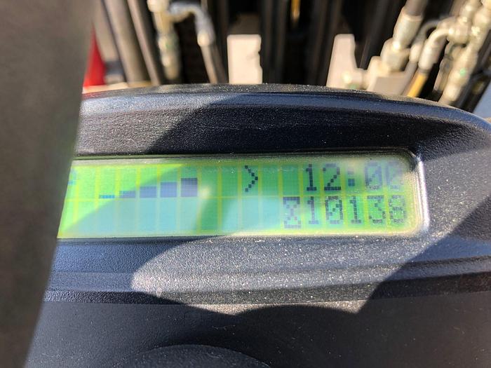 Used 12,000 POUND ROLL CLAMP FORKLIFT TRUCK W/ 60” DIAMETER CASCADE ROLL CLAMP