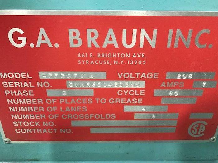 Used 2001 BRAUN 4 LANE FOLDER