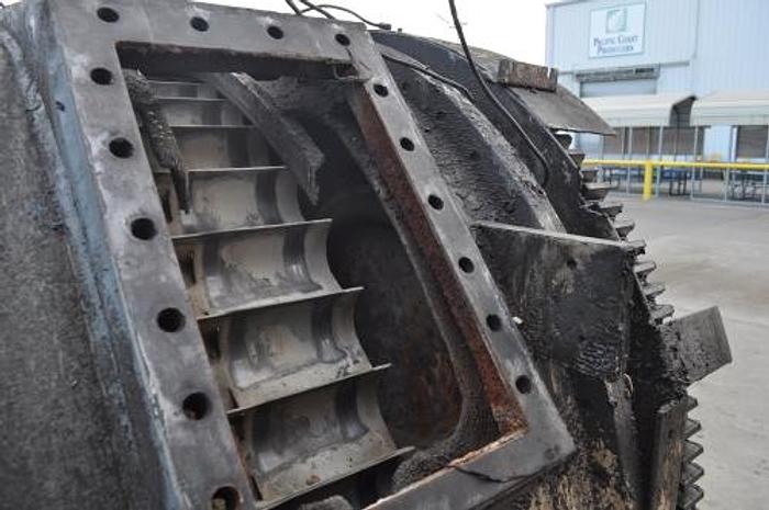 Used FMC JBT Sterilmatic Pressure Cooler Shell 300 X 407