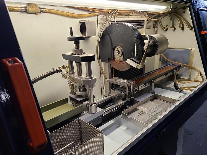 Used Everite Electrochemical Automatic Tube Cutoff Saw Machine Model TC SR7