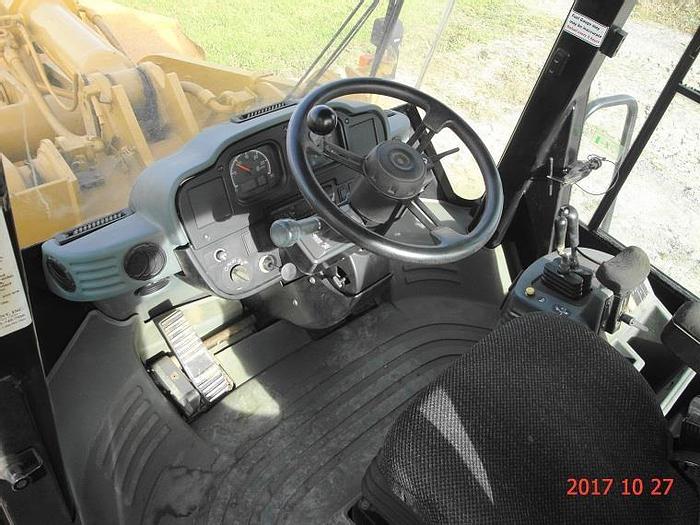 Used 2004 CATERPILLAR 950G II