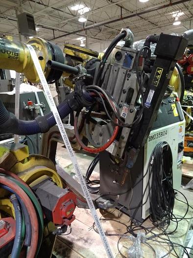 Used FANUC R2000iB/210F 6 AXIS CNC ROBOT W/R30iA CONTROLS/ SPOT WELDING ARO SERVO GUN