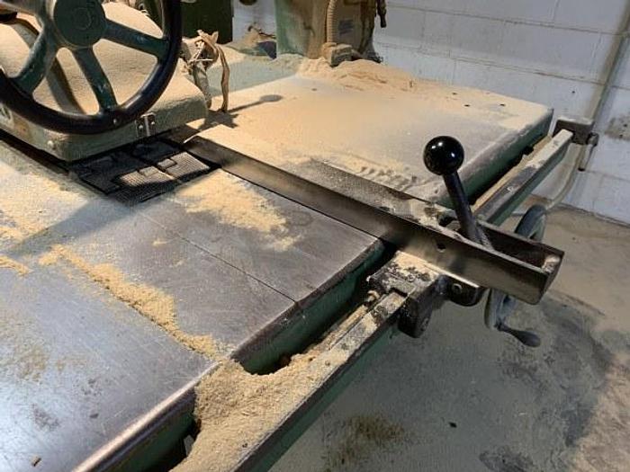 Used EKSTROM CARLSON E STRAIGHT-LINE RIPSAW