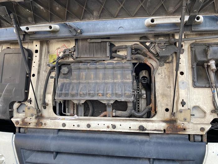 Gebruikt DAF 85 CF 430 , euro 3, MANUAL