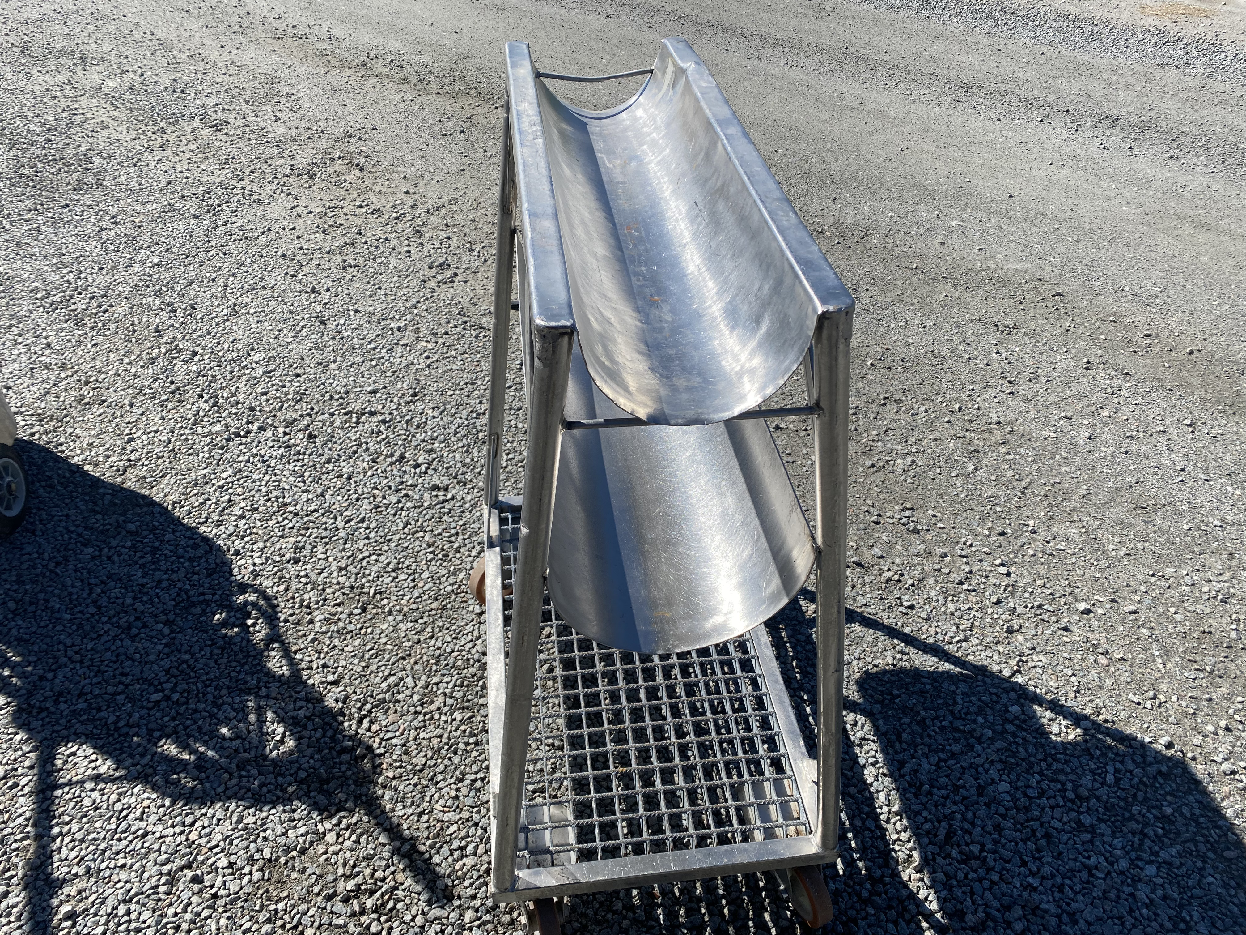 Begagnad Vagn 82x48cm