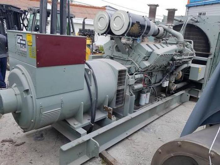 Used 1.12 MW 1996 Used Cummins KTA50G3 Diesel Generator