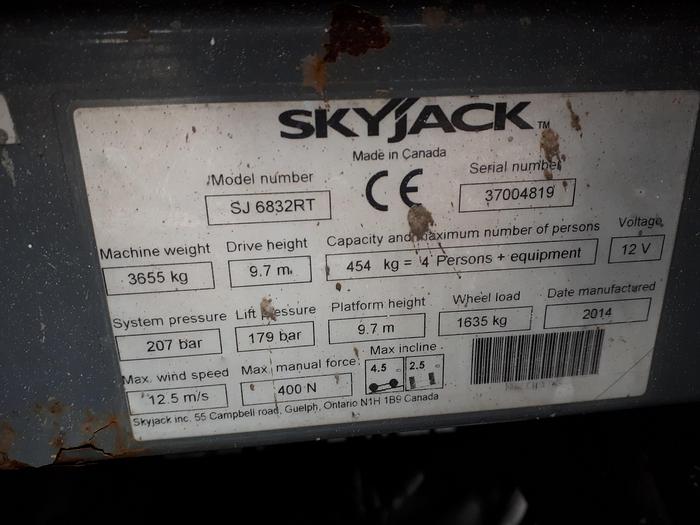 Used Skyjack SJ-6832RT