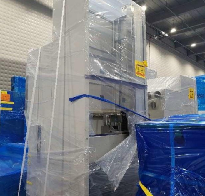 Used 2006 Hitachi Kokusai DJ-1223VN LP-CVD