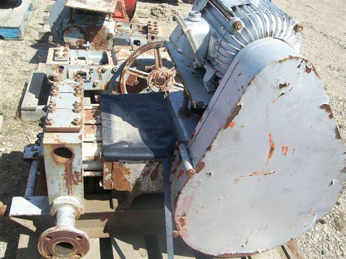 Used Union TD-25 Triplex Pump