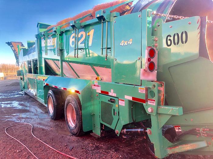 Used 2012 MCCLOSKEY 621RE