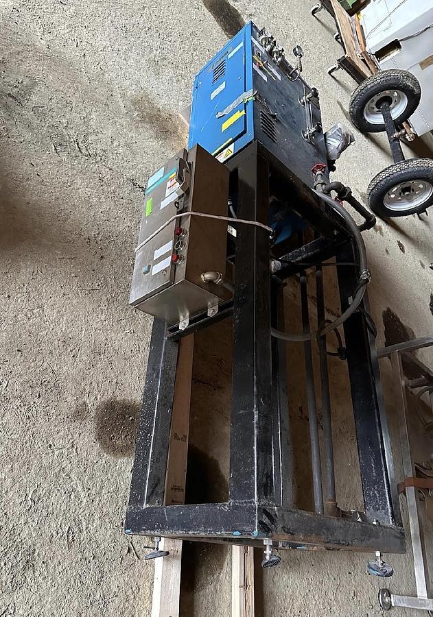 Used 2024 Mueller  1100