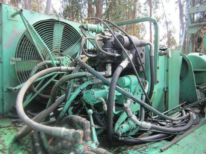 Used 1982 Chicago Pneumatic RT1800 drill rig