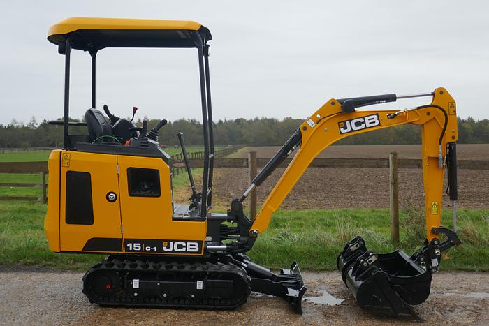Used 2020 JCB 15C-1
