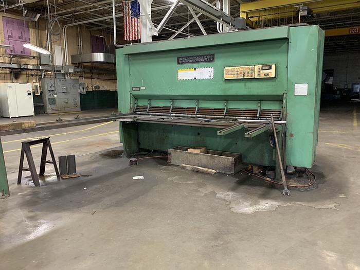 Cincinnati Hydraulic Power Squaring Shear