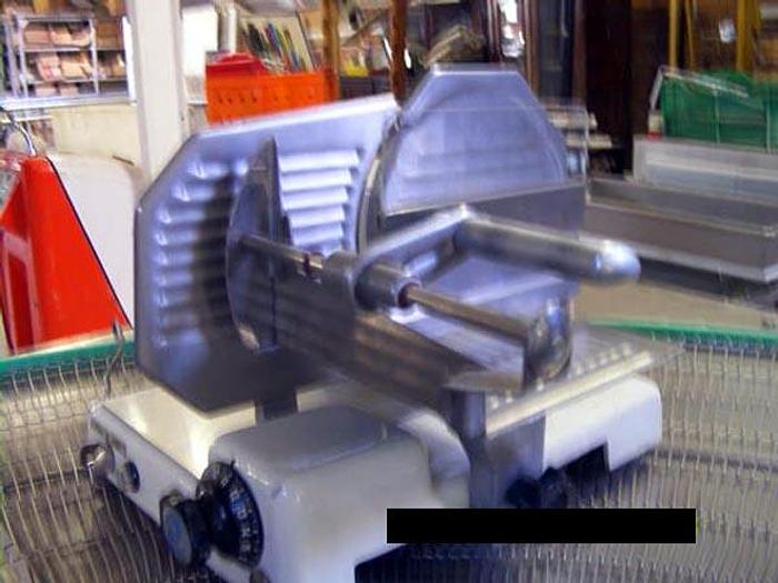 Used Krajalnica uniwersalna do wędlin, serów, itp.