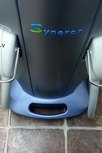 Used Syneron eMax Laser with Matrix IR