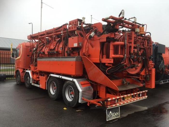 Gebruikt 2004 SCANIA + Helmers recycler 164 G