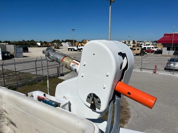 Used Altec TA50-MH 55ft Bucket Boom on 2012 International 4300 Reg Cab Utility Truck - C52741